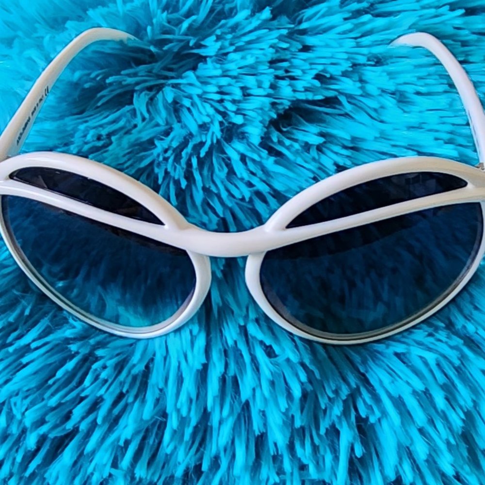 D&G AUTHENTIC, VINTAGE, RETRO SUNGLASSES